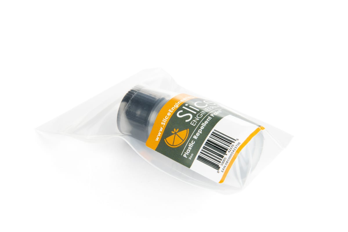 Plastic Repellent Paint™ - Image 2